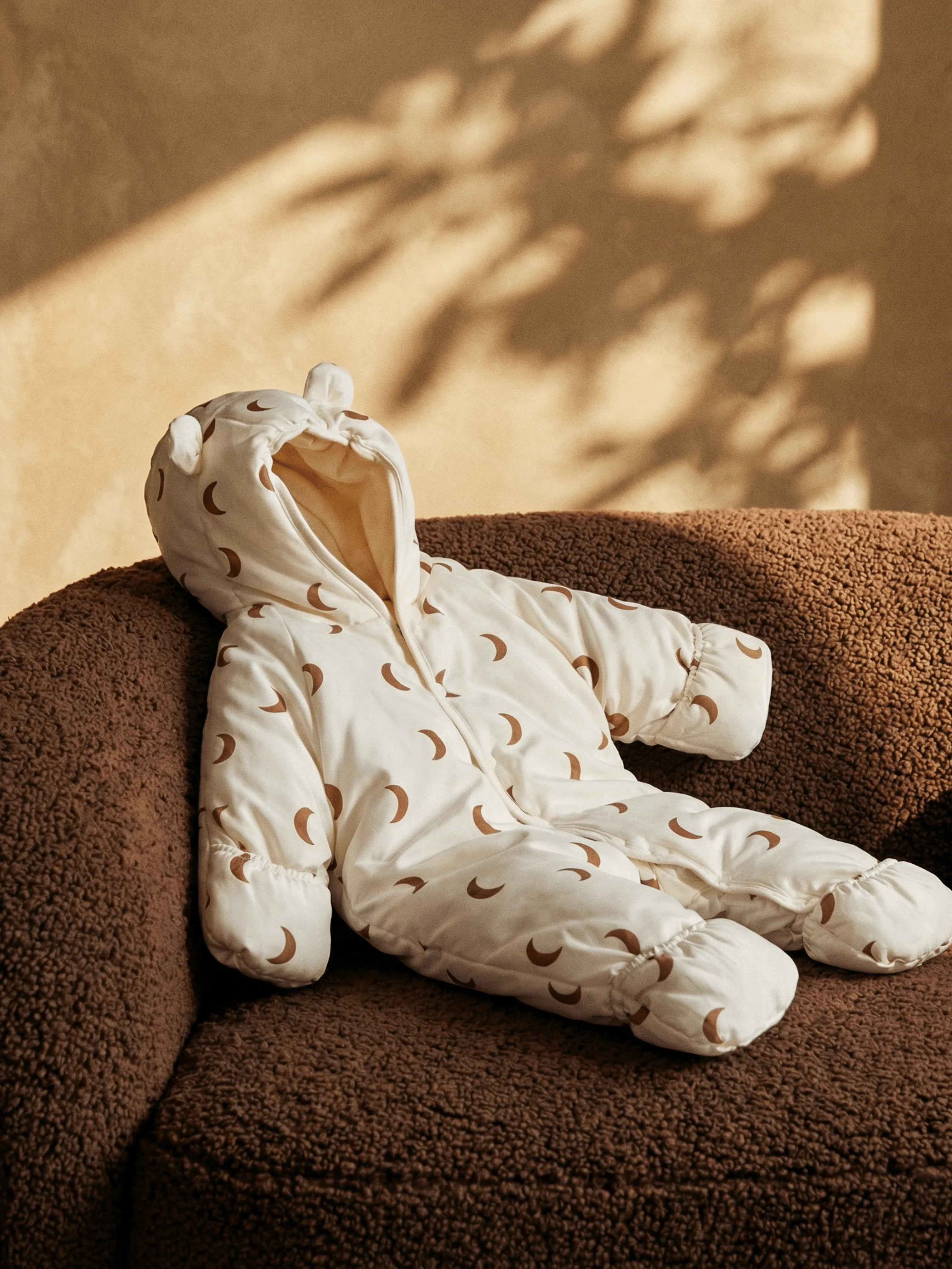 Cozy Cocoon & Enchanted Patterns - The Combipilote Snuggle Blanket