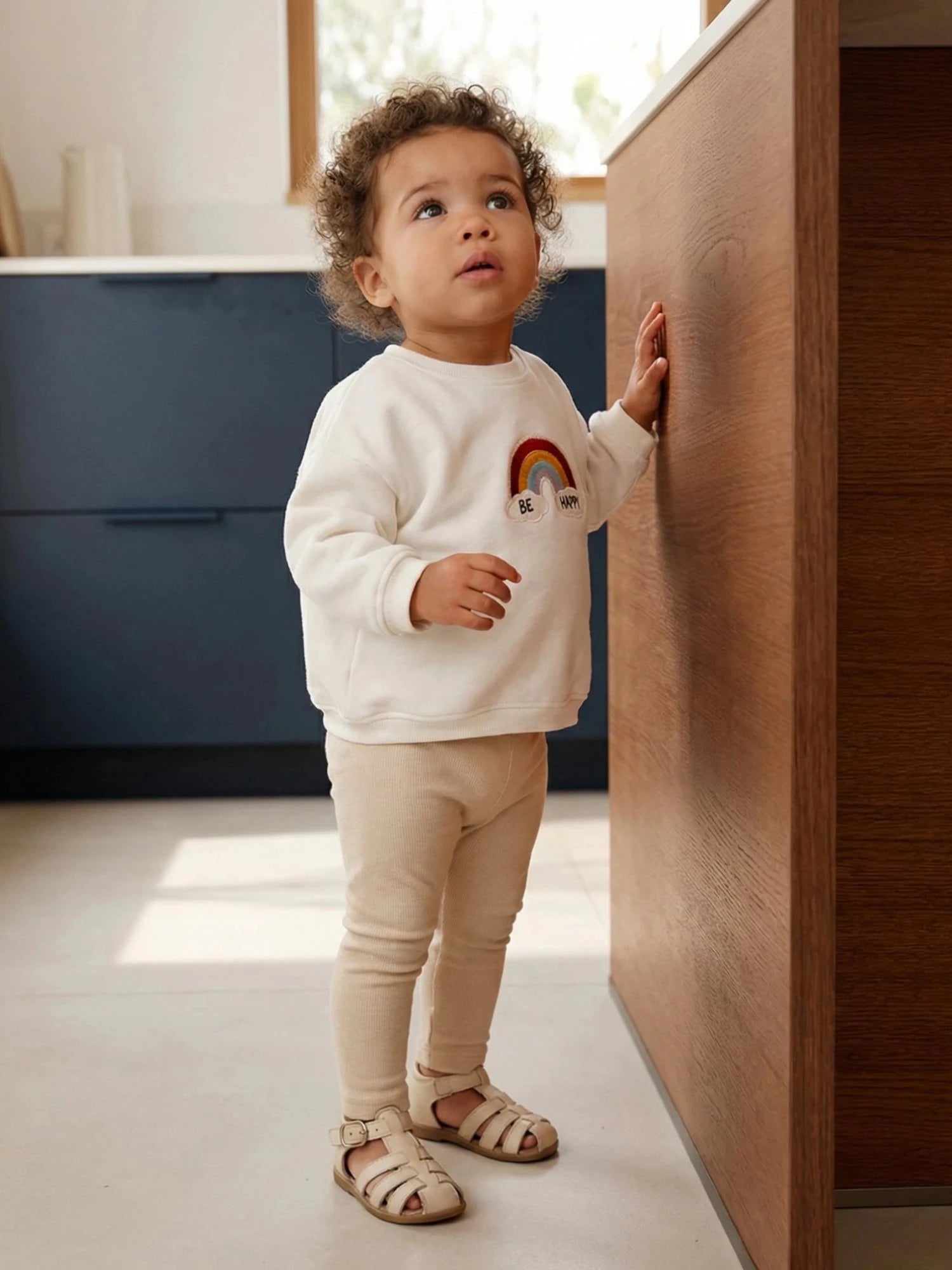 Good Mood & Everyday Comfort Outfit | Rainbow Pattern Sweatshirt & Pant Set "Be Happy"