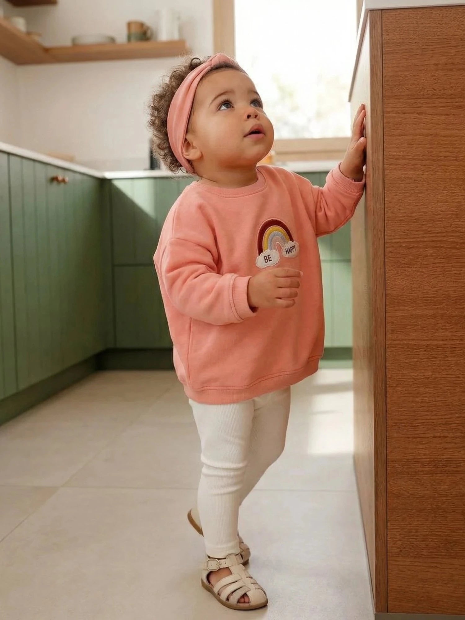 Good Mood &amp; Everyday Comfort Outfit | Rainbow Pattern Sweatshirt &amp; Pant Set "Be Happy"